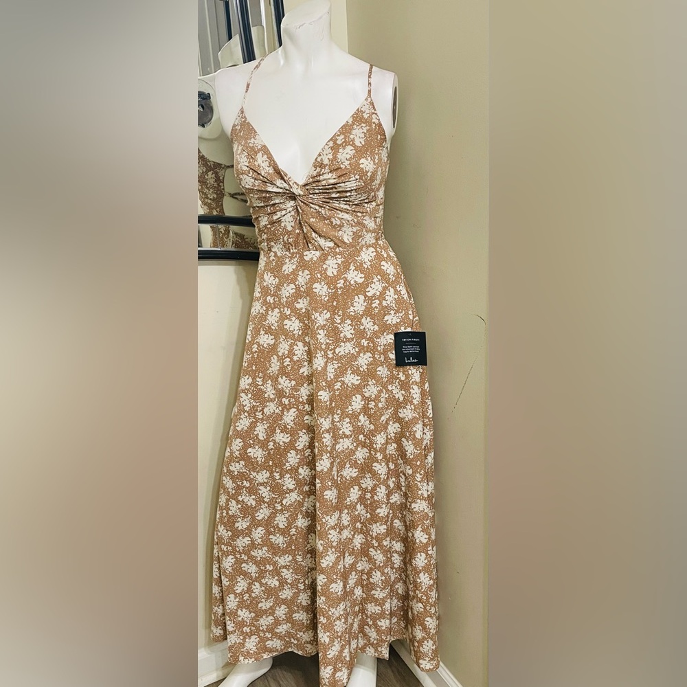 Lulu's Tan & White Floral Sexy Dress
